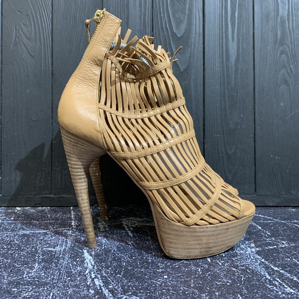 Alexander McQueen Alexander MaQueen Beige Leather Platform Cage Heels size 38 Size US 8 / IT 38 - 1 Thumbnail