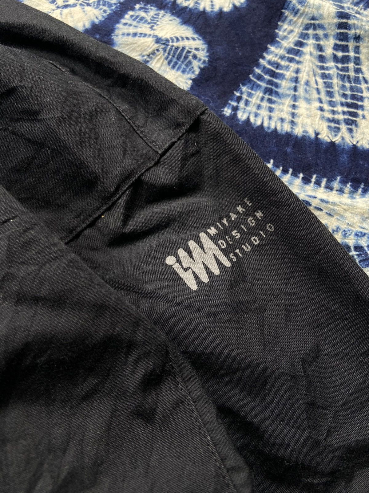 Issey Miyake Vintage 80s Issey Miyake Black Coat Size US M / EU 48-50 / 2 - 3 Thumbnail