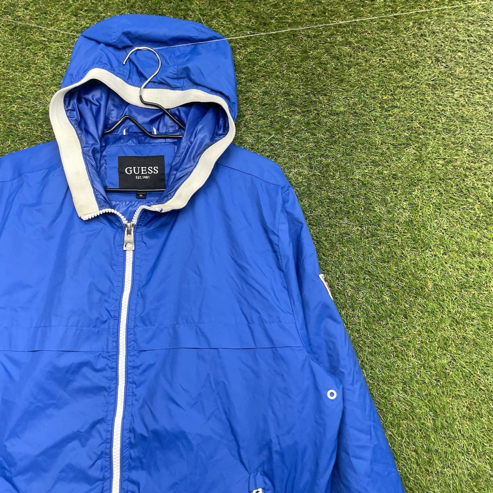 Guess Gu ess Windbreaker Jacket Mens XL Full Zip Hooded Casual Outdoor Blue - Guess Windbreaker Jacket Mens XL Full Zip Hooded Lightweight Outdoor Blue Size US XL / EU 56 / 4 - 3 Thumbnail