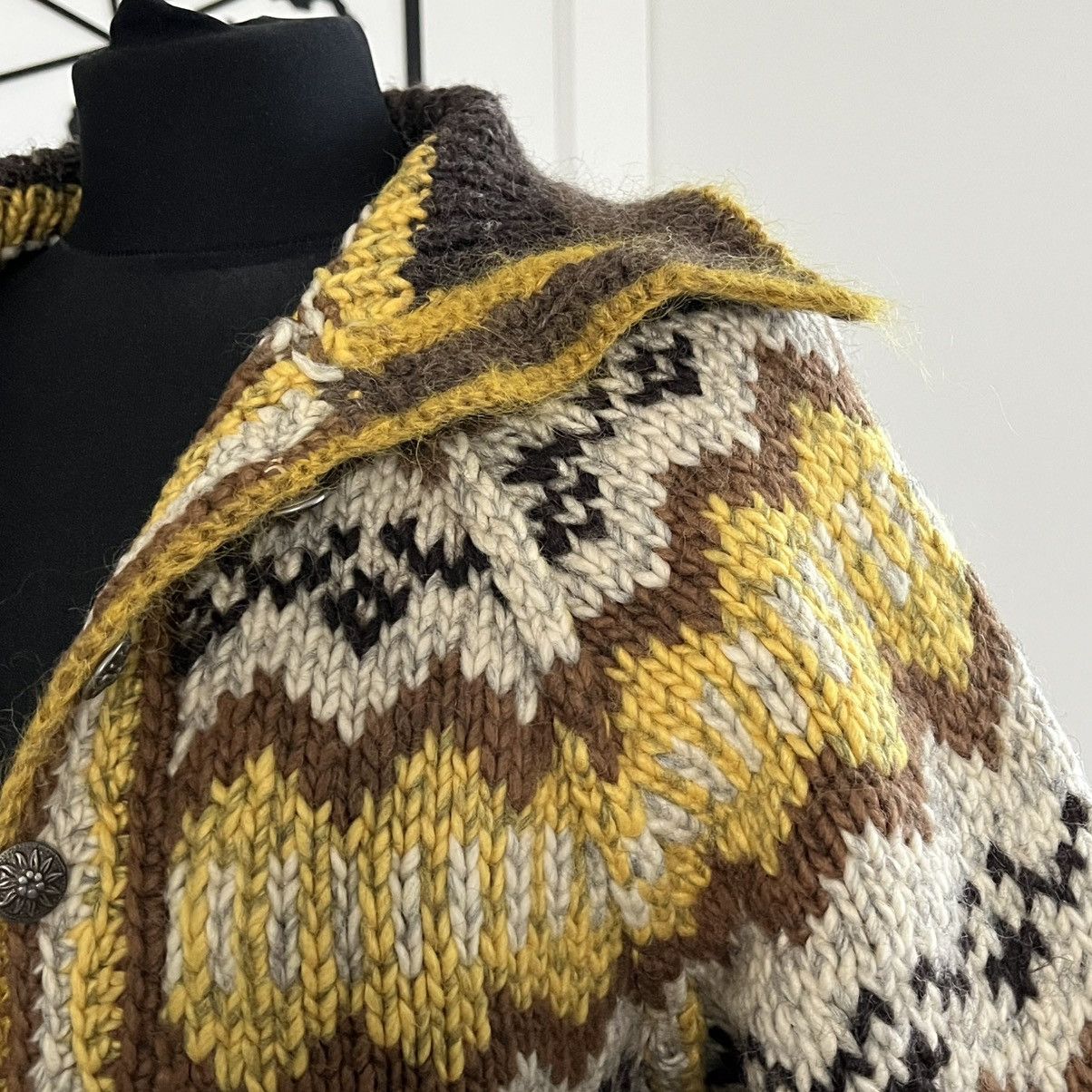 Vintage Brown and yellow woollen chevron cardigan sweater handmade Size M / US 6-8 / IT 42-44 - 4 Thumbnail