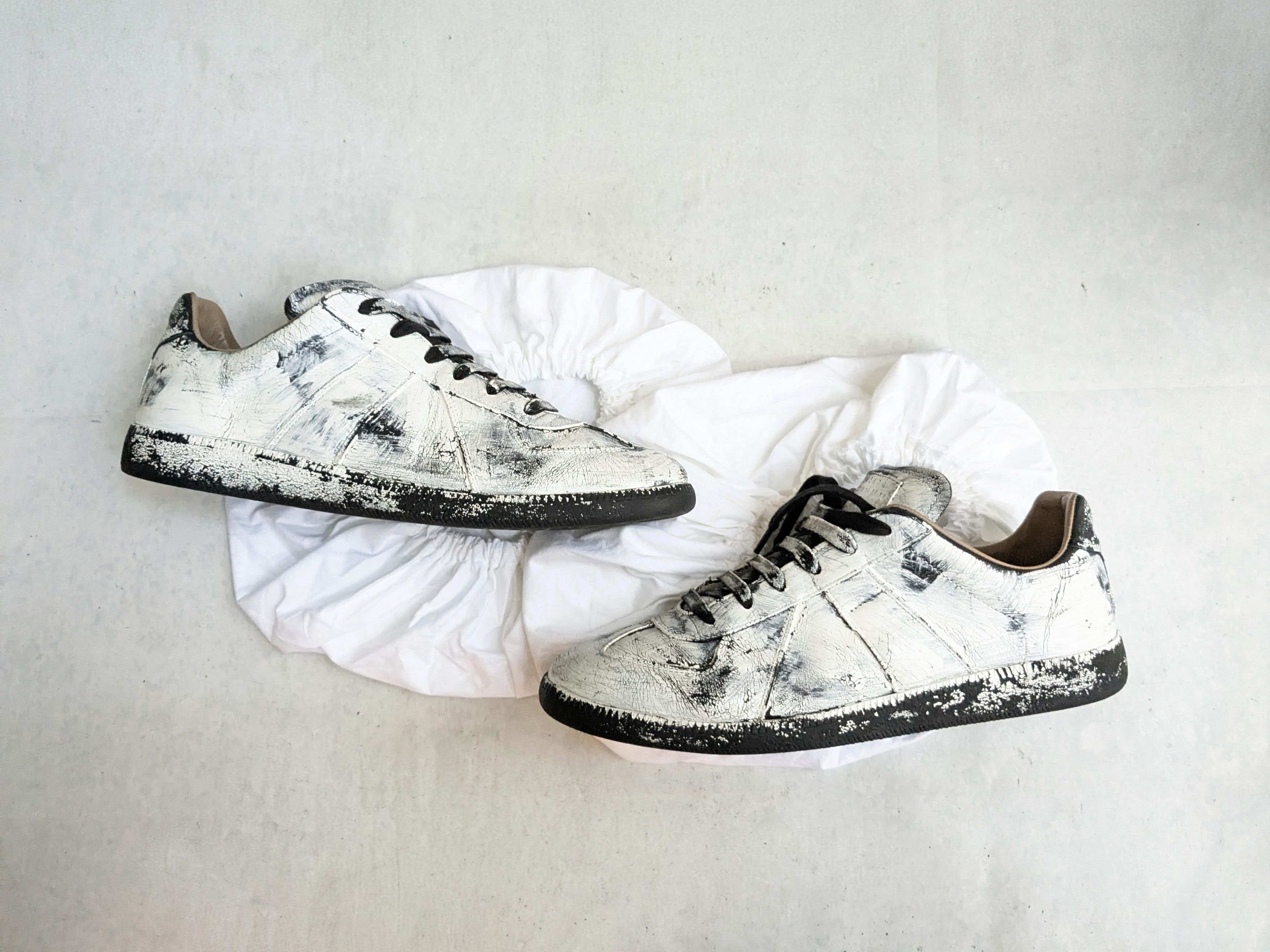 Maison Margiela Maison Margiela Replica Bianchetto Painted GAT 12 45 Size US 12 / EU 45 - 1 Thumbnail