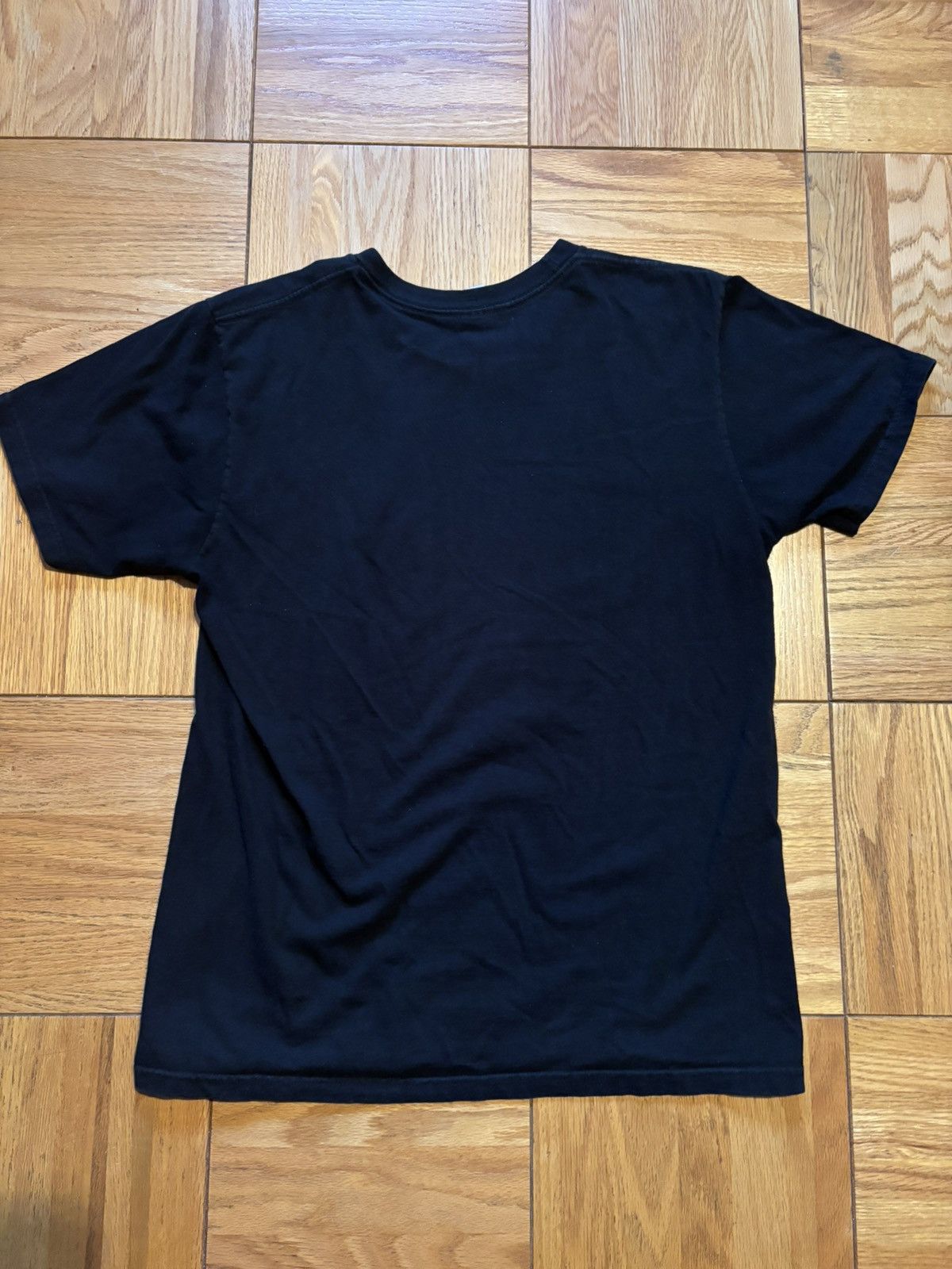 Supreme Supreme World Famous Tee Size US L / EU 52-54 / 3 - 2 Thumbnail