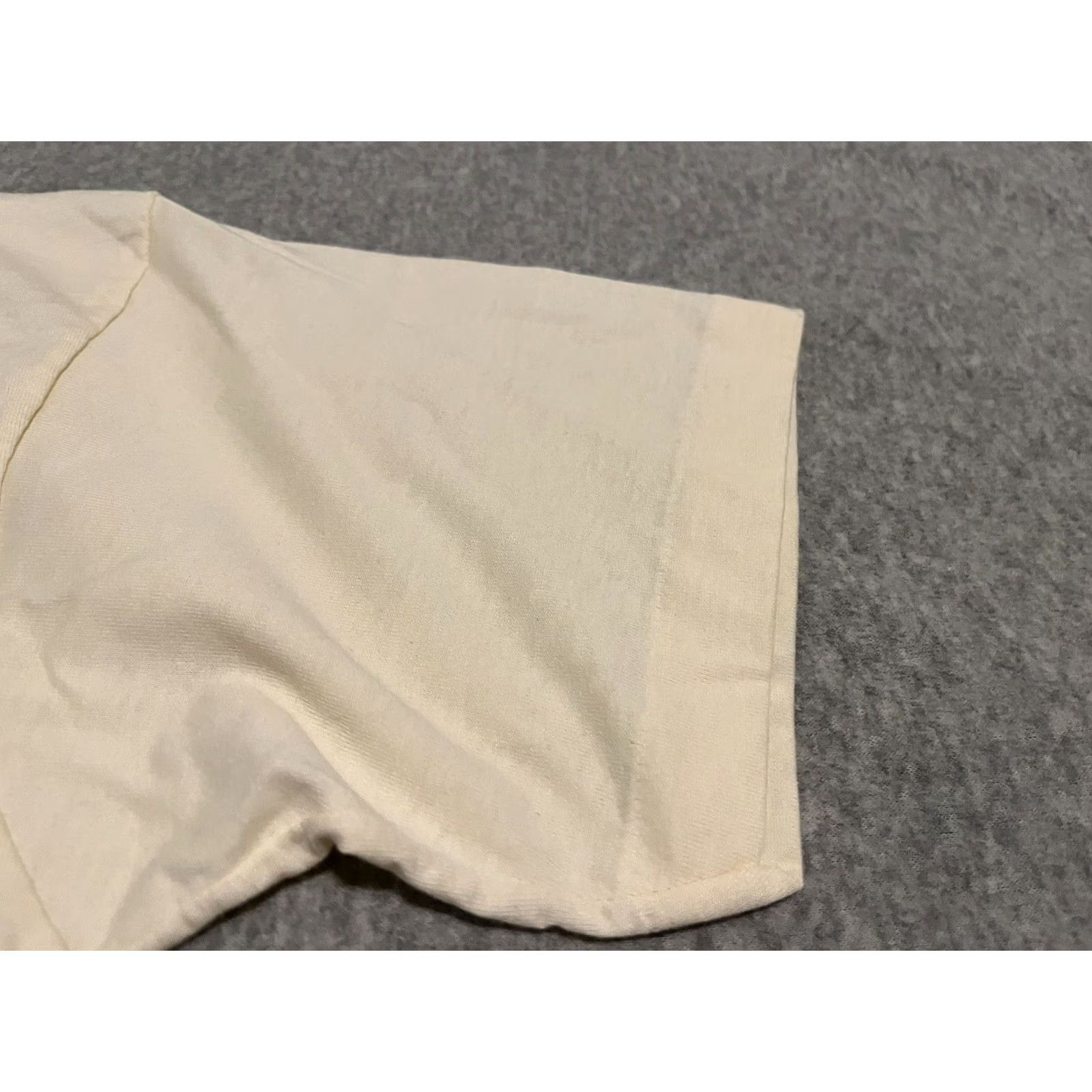 Vintage VINTAGE Saddam Hussein Shirt Screen Stars Best Medium Single Stitch Made in USA Shirt Mens M Beige Army Graphic Print Crew Neck Short Sleeve Size US M / EU 48-50 / 2 - 4 Thumbnail