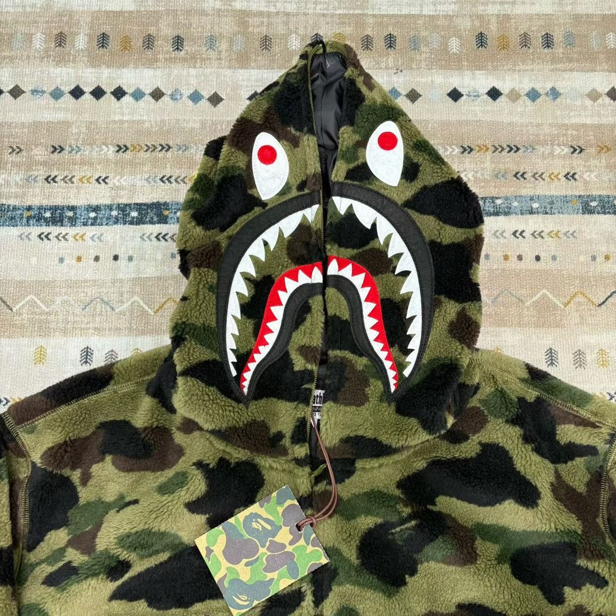 Bape ABC CAMO SHARK FULL ZIP HOODIE Size US L / EU 52-54 / 3 - 2 Thumbnail
