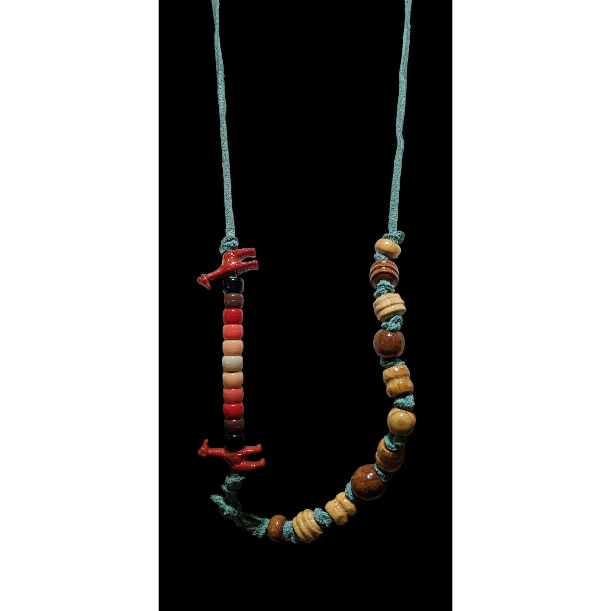Other Handmade Rainbow Beaded Animal Necklace Size ONE SIZE - 3 Thumbnail