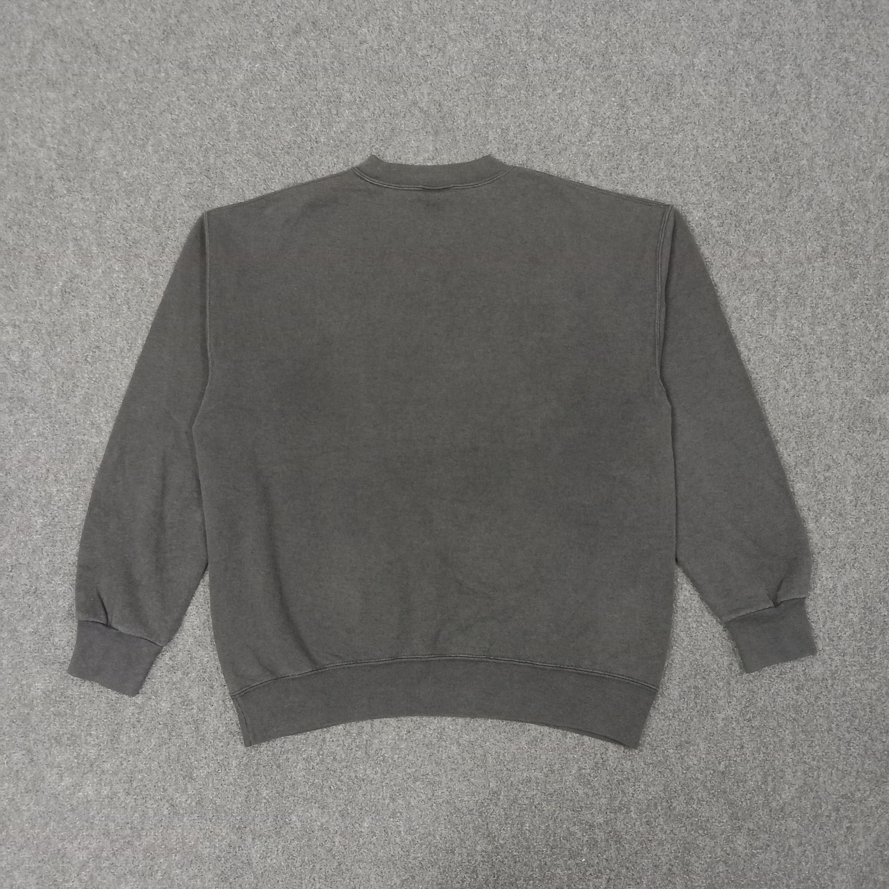 Nutmeg Nutmeg Mighty Duck Kick Ice NHL Sweatshirt C261N17 Size US L / EU 52-54 / 3 - 5 Thumbnail