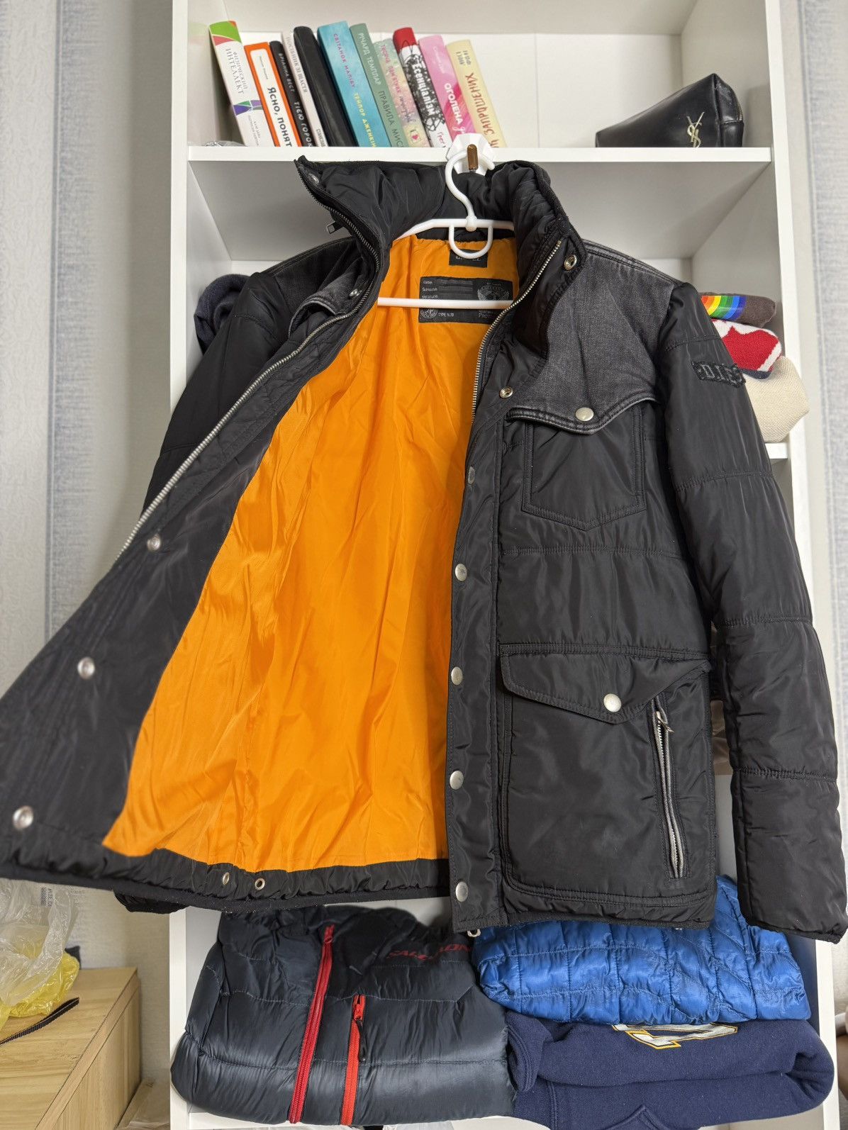 Diesel Vintage Diesel Y2K Puffer Jacket size S Size US S / EU 44-46 / 1 - 11 Thumbnail