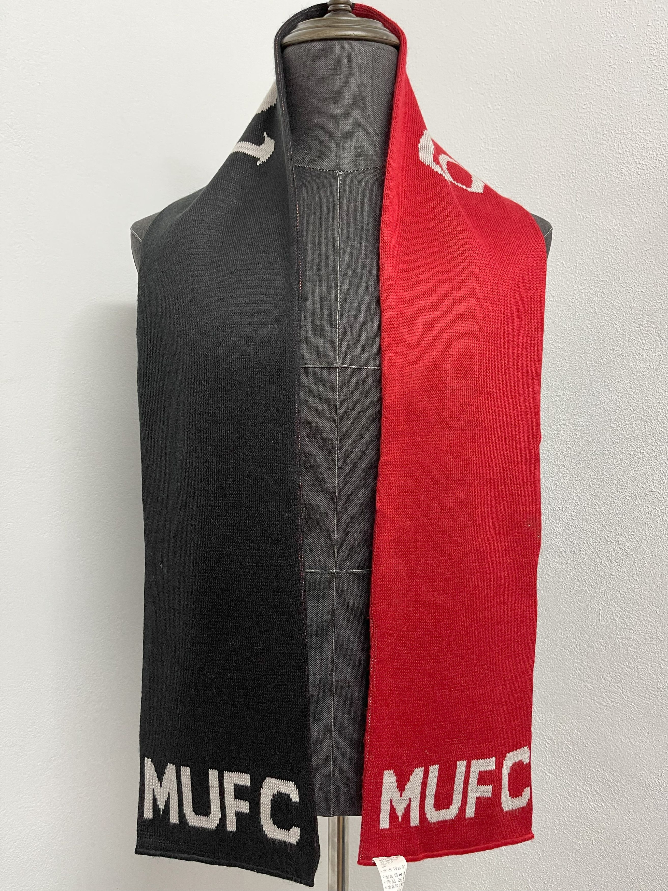 Nike Manchester United Scarf / Muffler - 6090 Size ONE SIZE - 2 Thumbnail