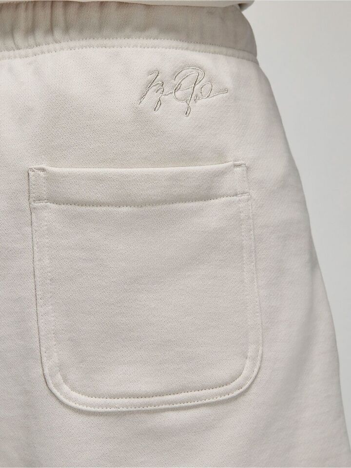 Nike Nike Air Jordan Essentials French Terry Fleece Shorts beige Size US 38 / EU 54 - 3 Thumbnail