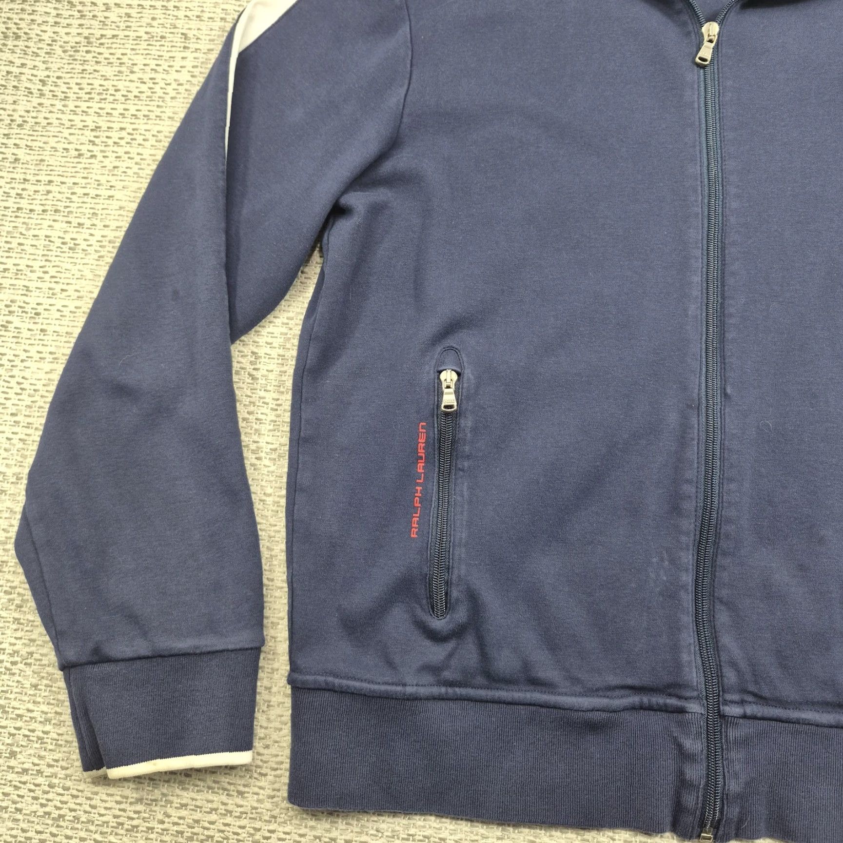 Polo Ralph Lauren Polo Ralph Lauren Track Jacket Mens Large Blue White Stripe Full Zip Performance Size US L / EU 52-54 / 3 - 3 Thumbnail