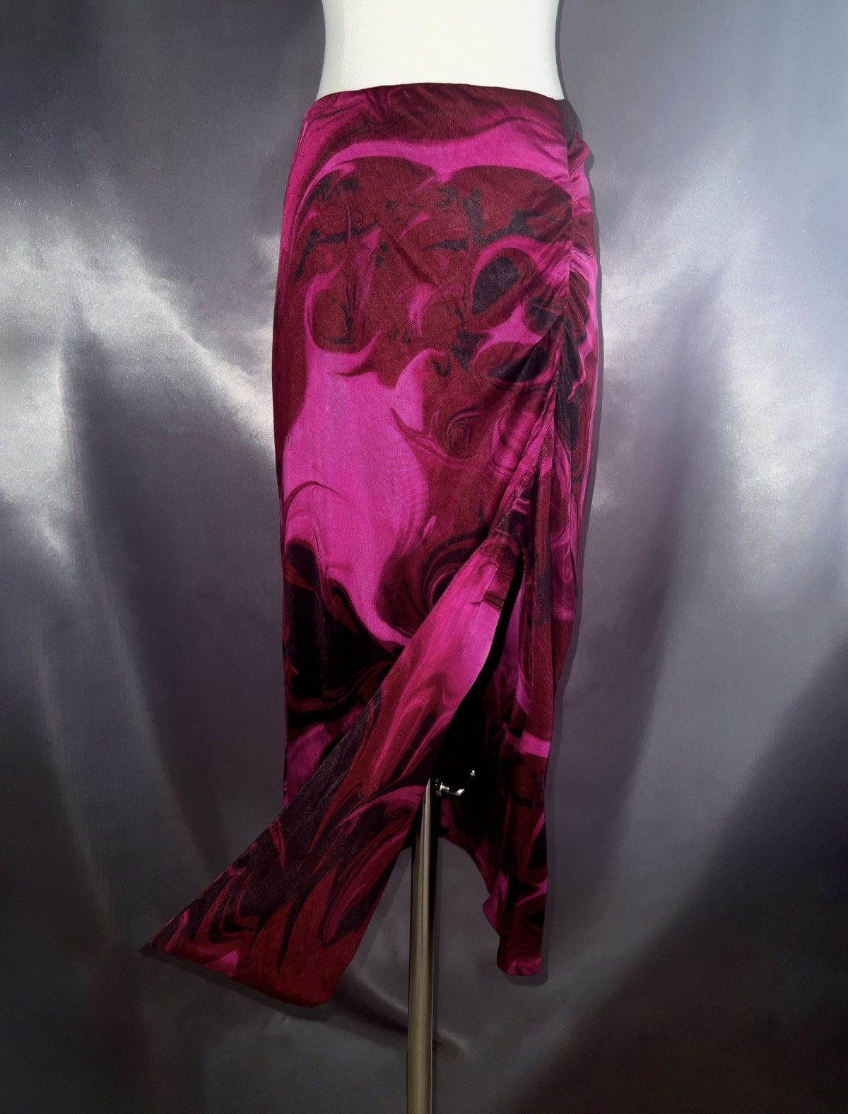 Gucci Vintage Gucci by Tom Ford ss 2001 top and skirt Size M / US 6-8 / IT 42-44 - 11 Thumbnail