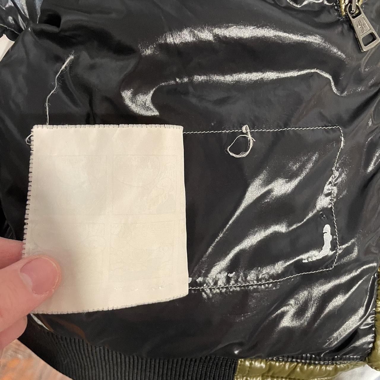 Moncler Vintage Moncler Maya Down Glossy Puffer Bomber Jacket Olive Size US M / EU 48-50 / 2 - 6 Thumbnail