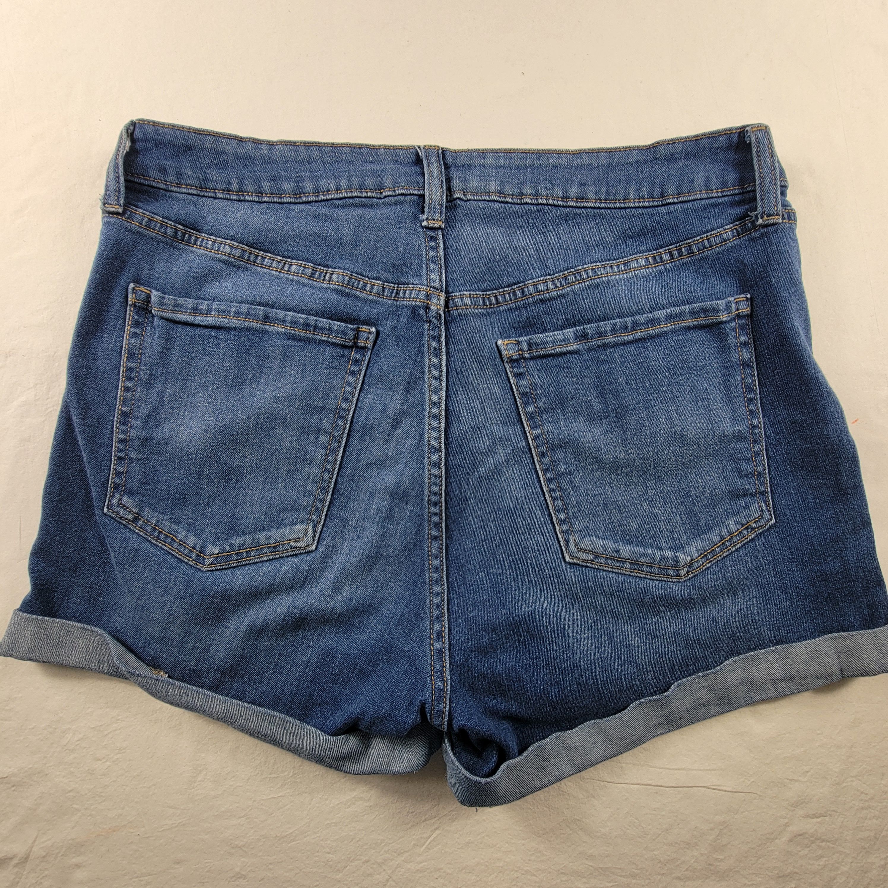 Old Navy y2k Old Navy blue denim elastic shorts hoochie daddy mama👖 Size 34" / US 12 / IT 48 - 4 Thumbnail