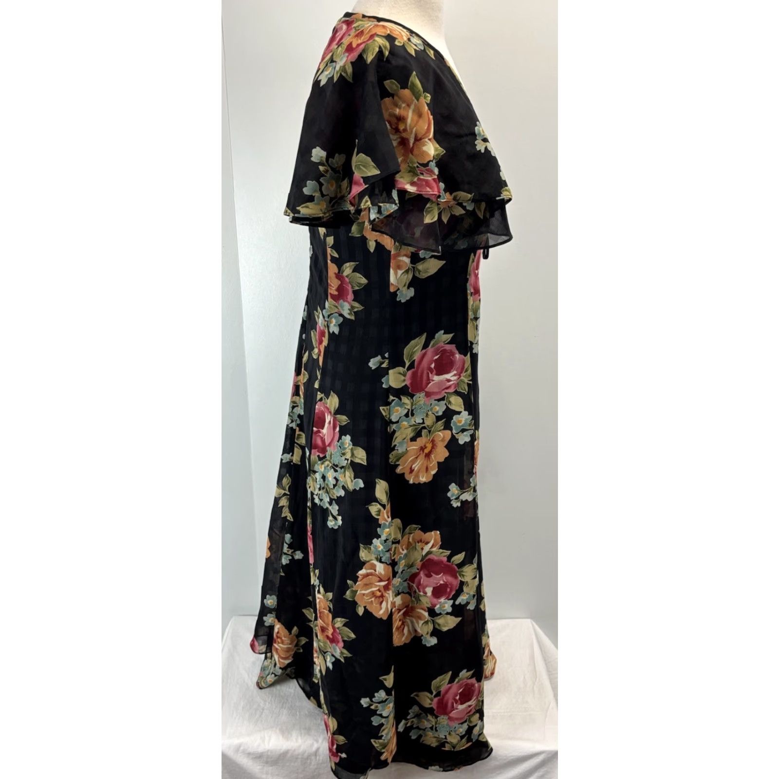Vintage Vtg Wild Rose Dark Floral Wrap Midi Dress Sz 6 Romance Cottagecore Made USA Size M / US 6-8 / IT 42-44 - 4 Thumbnail
