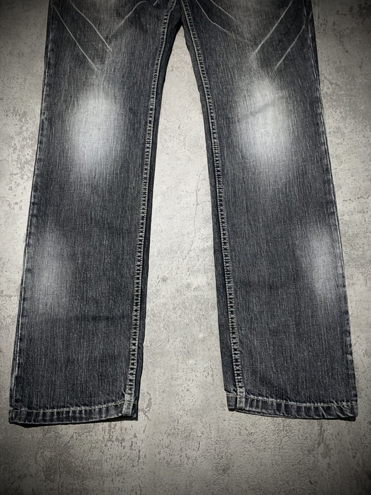 Japanese Brand Jizo bosatsu the master of hell embroidery y2k jeans Size US 31 - 7 Thumbnail