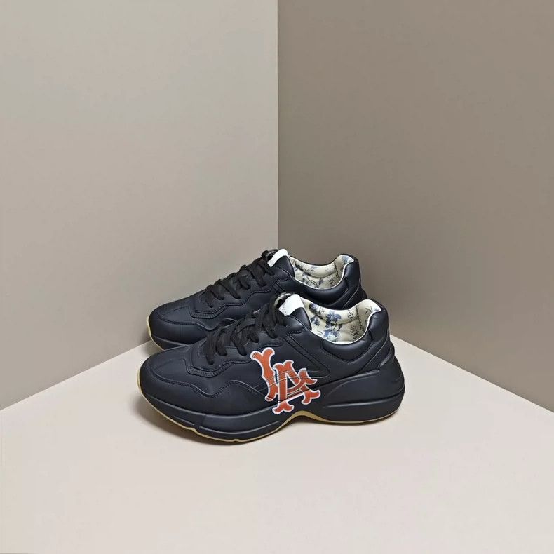 Gucci Gucci Rhyton Black Dad Sneakers - dmc Size US 5 / EU 37 - 1 Thumbnail
