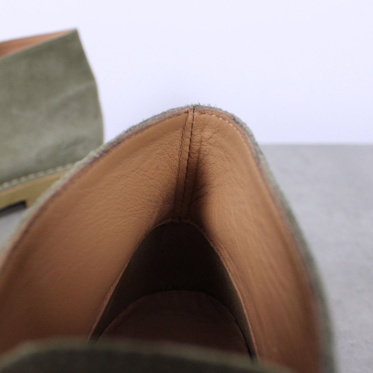 Clarks Clarks Suede Desert Boots Olive Size US 11 / EU 44 - 8 Thumbnail