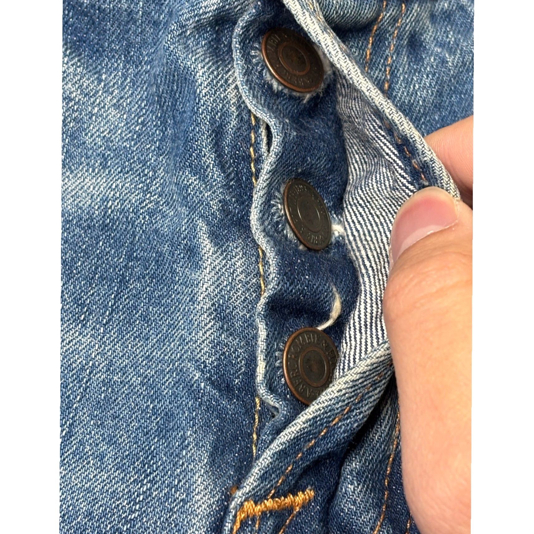 Abercrombie & Fitch Abercrombie & Fitch Jeans Skinny Medium Wash Mens W33 L32 Slim Rise Mid 10-12 in Denim Button 5-Pocket Pockets Distressed Cotton 1969 Gap 1969 Bag N/A Size US 33 - 3 Thumbnail