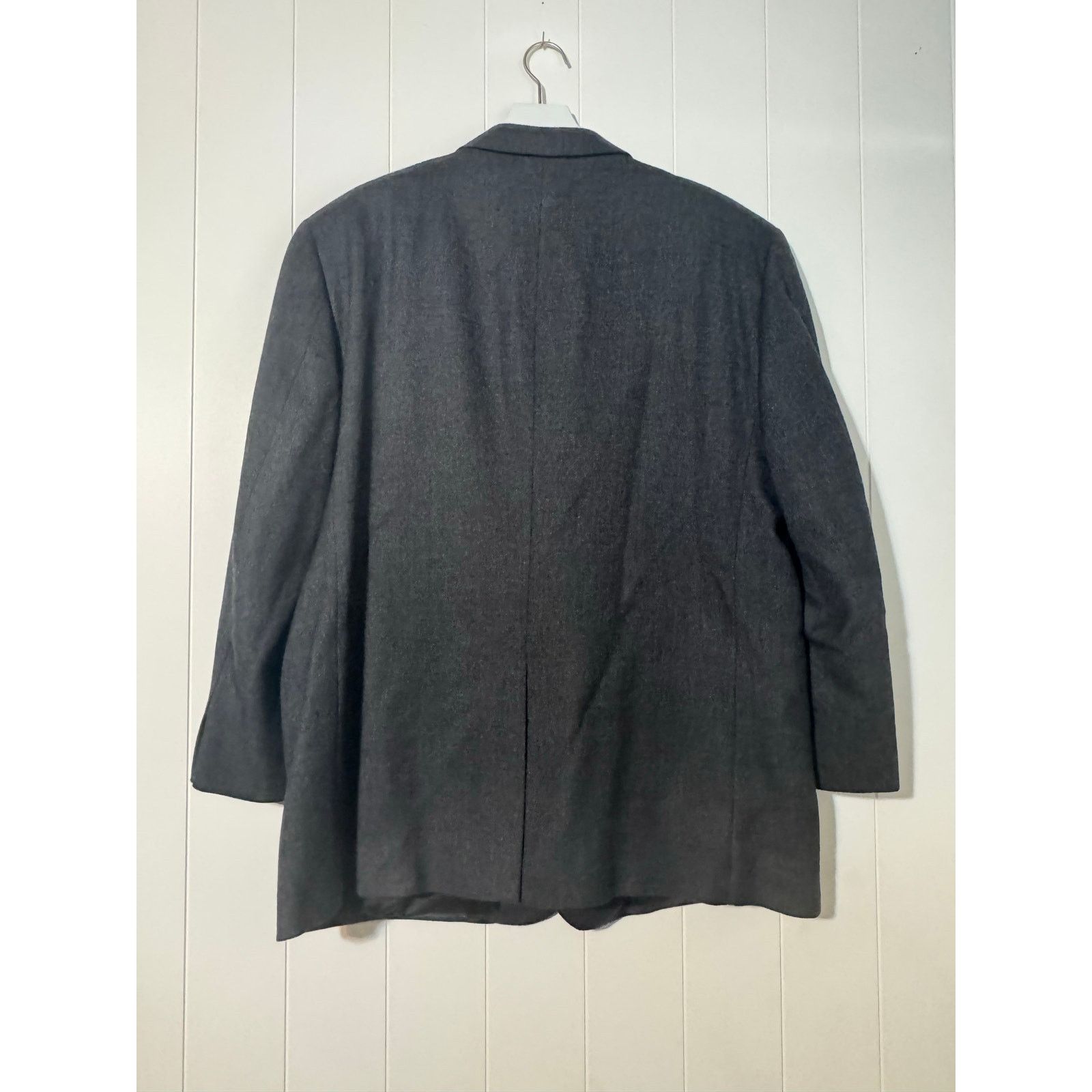 Jos. A. Bank Jos. A. Bank Traveler’s Collection 48R Wool Gray Sport Coat Size 48R - 4 Thumbnail