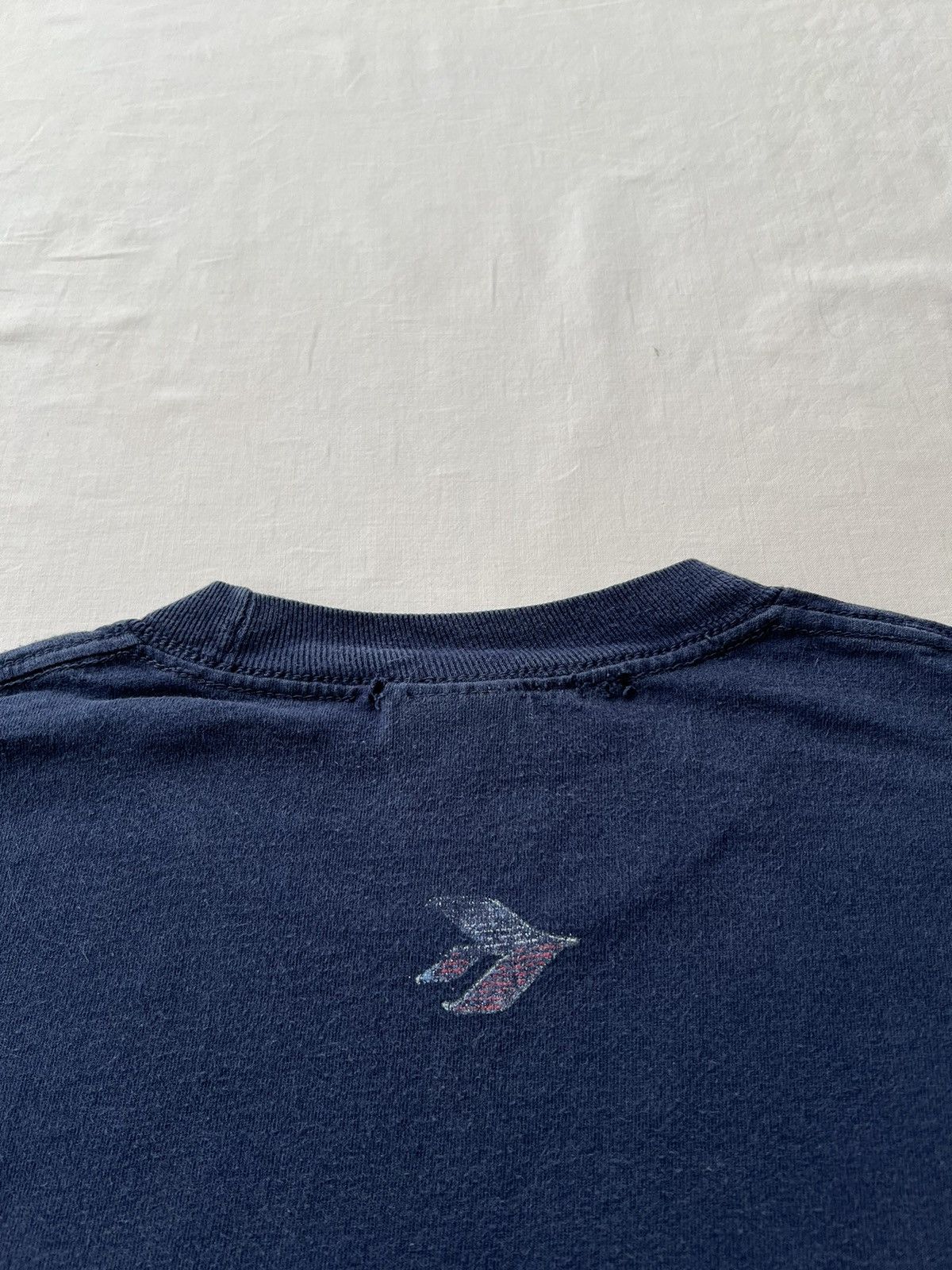 Vintage Vintage 2000s Savier Skateboards Skateboarding Y2k T-shirt Size US S / EU 44-46 / 1 - 15 Thumbnail