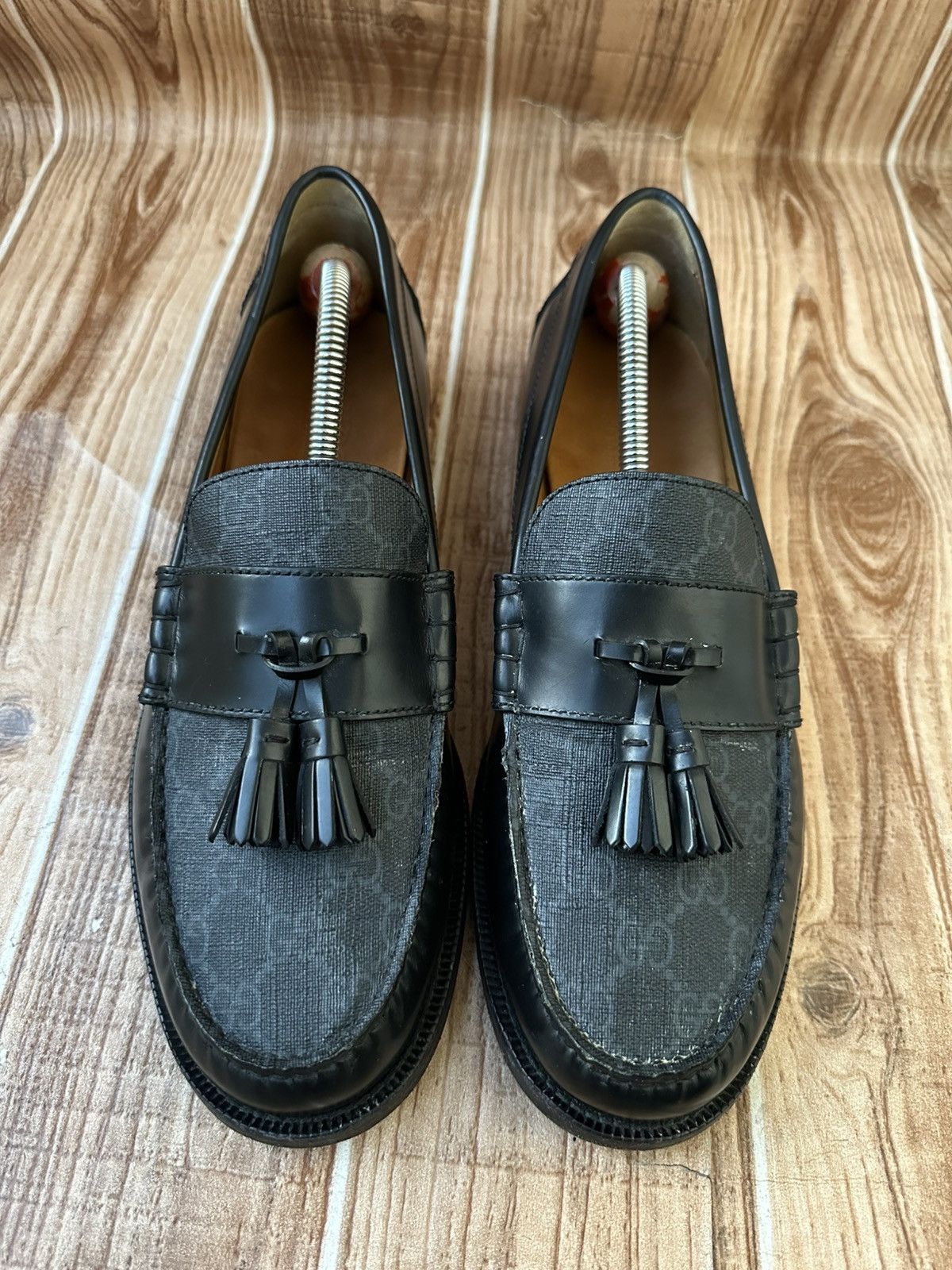 Gucci Gucci GG Logo Black Tassel Leather Loafers Size US 9.5 / EU 42-43 - 2 Thumbnail