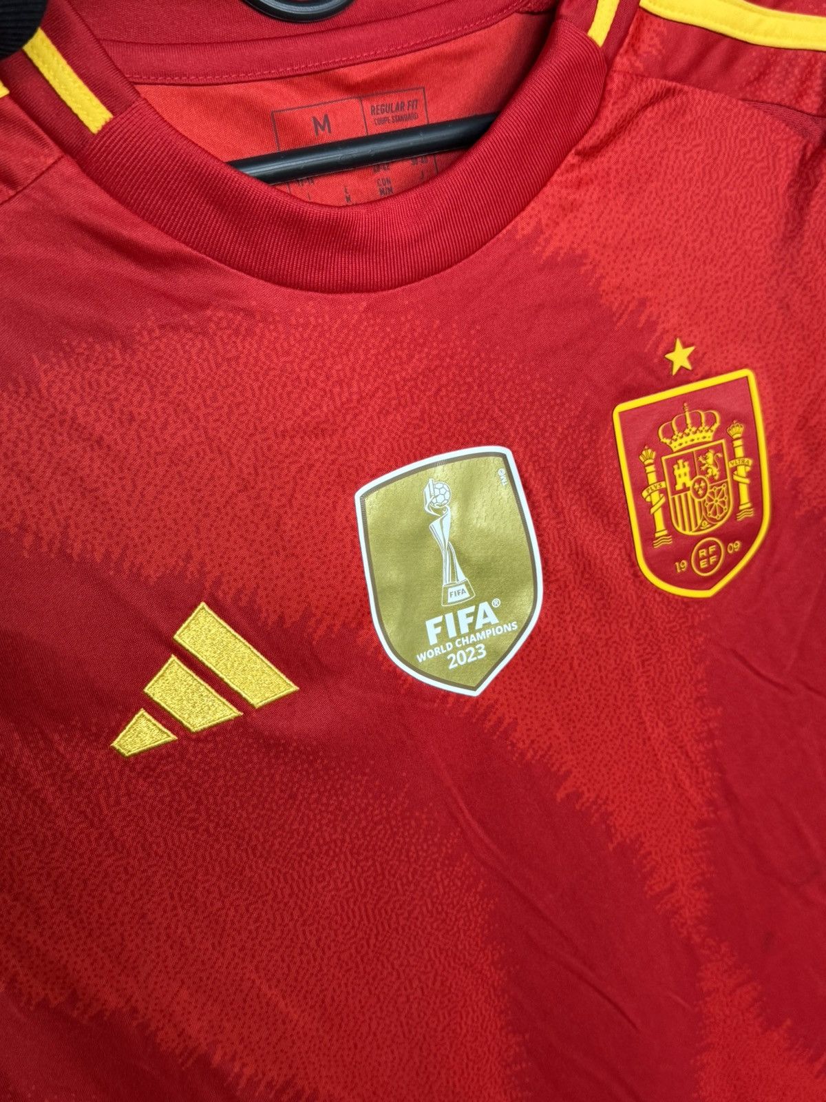 Adidas New Spain National Team 2024 Home Football Jersey T-Shirt Size M / US 6-8 / IT 42-44 - 3 Thumbnail