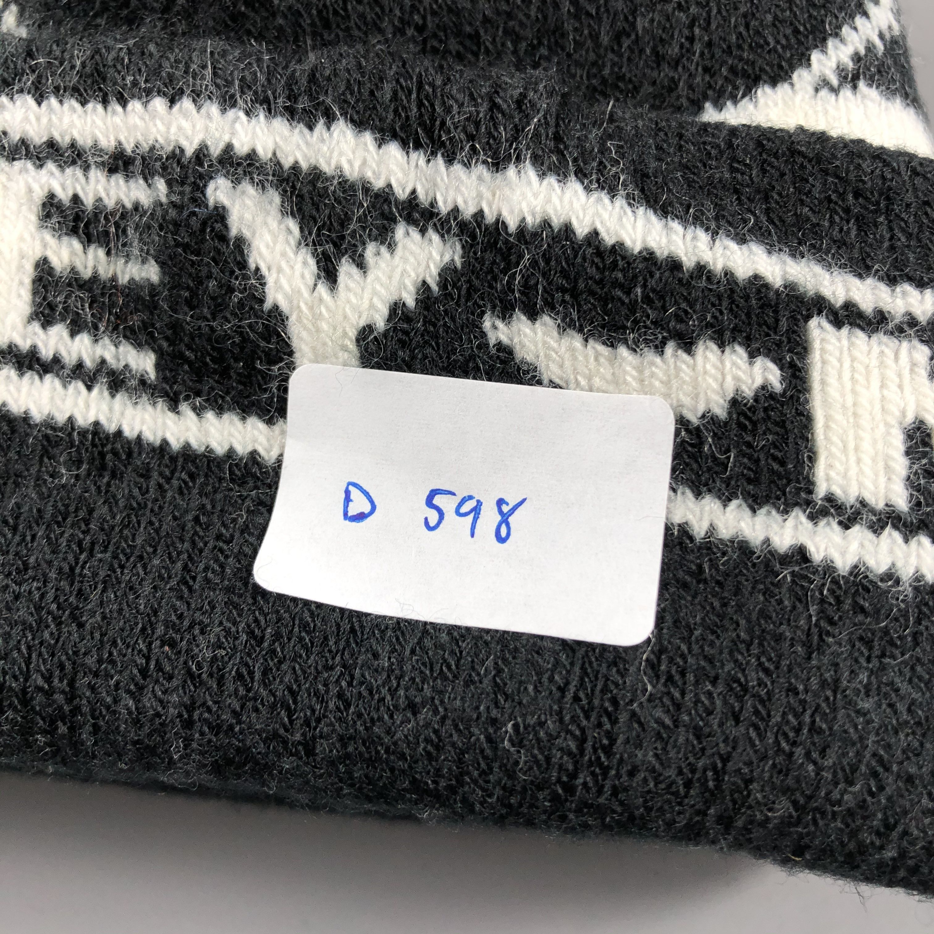 Disney × Mickey Mouse × Vintage Mickey Mouse Beanie Snow Hat Snow Cap -D598 Size ONE SIZE - 6 Thumbnail