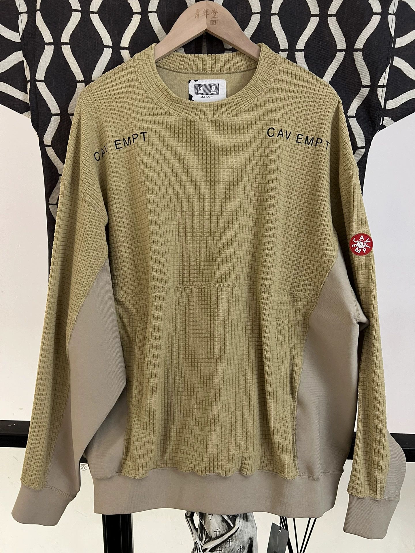 Cav Empt cavempt xl sweatshirt with graphic design Size US XL / EU 56 / 4 - 1 Thumbnail