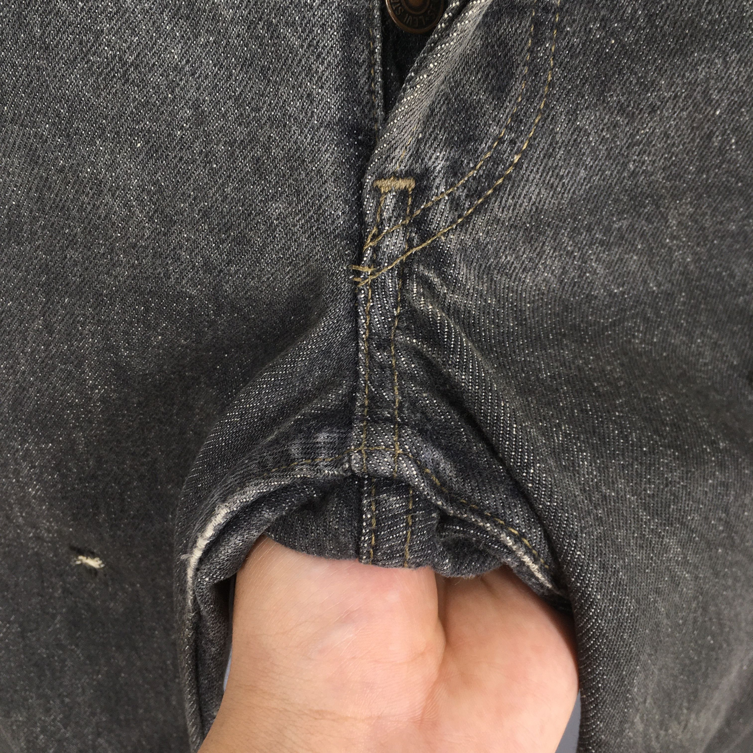 Levi's Size 29x32.5 Vintage 90s Levi's 501 Black Jeans S980 Size US 29 - 7 Thumbnail