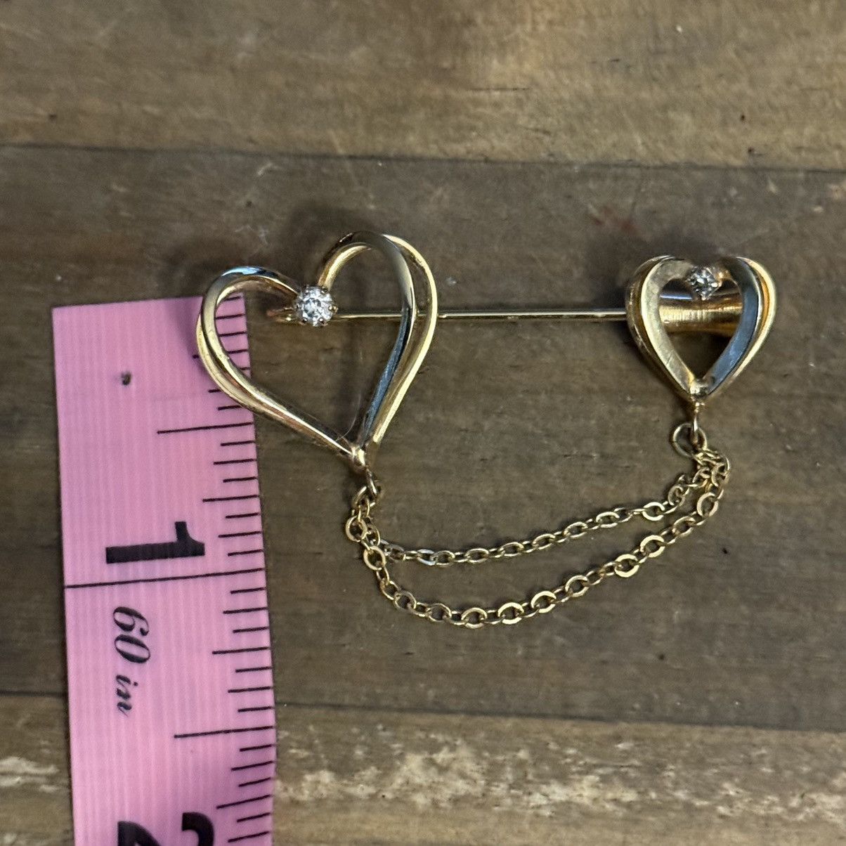 Vintage Vintage gold tone double hearts with swag chain stick pin Size ONE SIZE - 3 Thumbnail