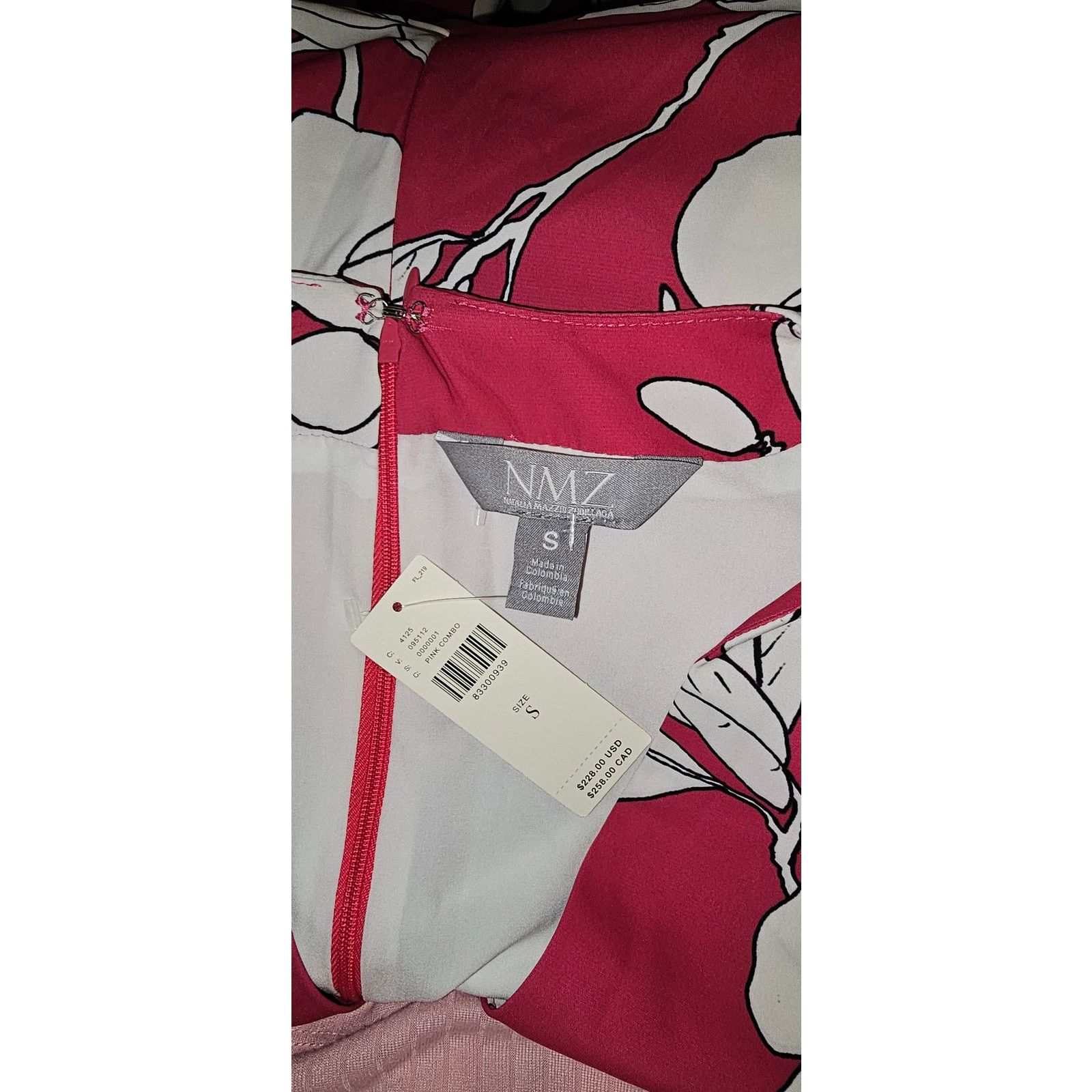 Anthropologie New Anthropologie x NMZ Deep-V Floral Romper $228 SMALL Size 28" / US 6 / IT 42 - 5 Thumbnail