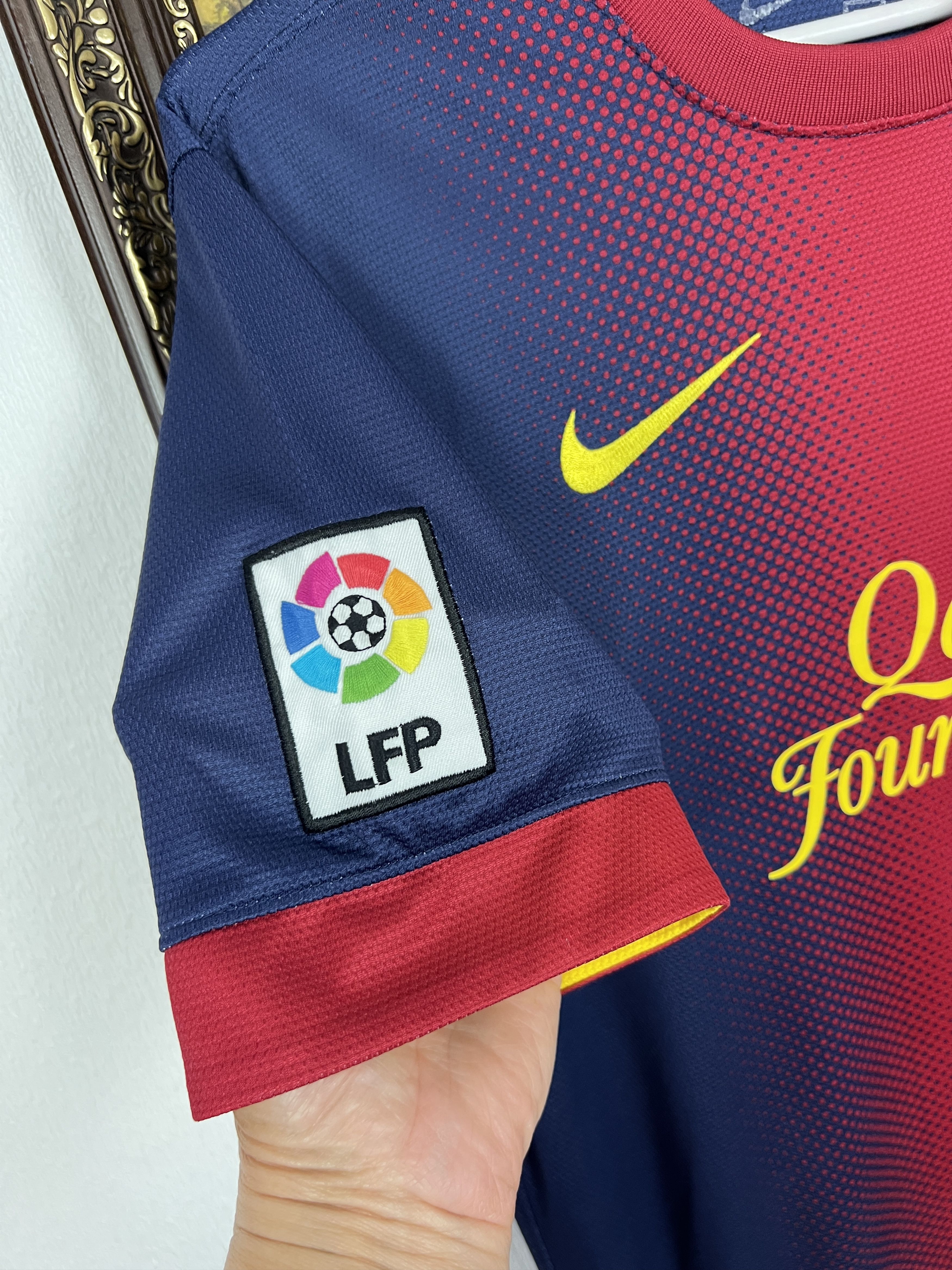 Nike Barcelona football shirt 2012 Soccer #10 Messi Tee Hype Size US S / EU 44-46 / 1 - 7 Thumbnail