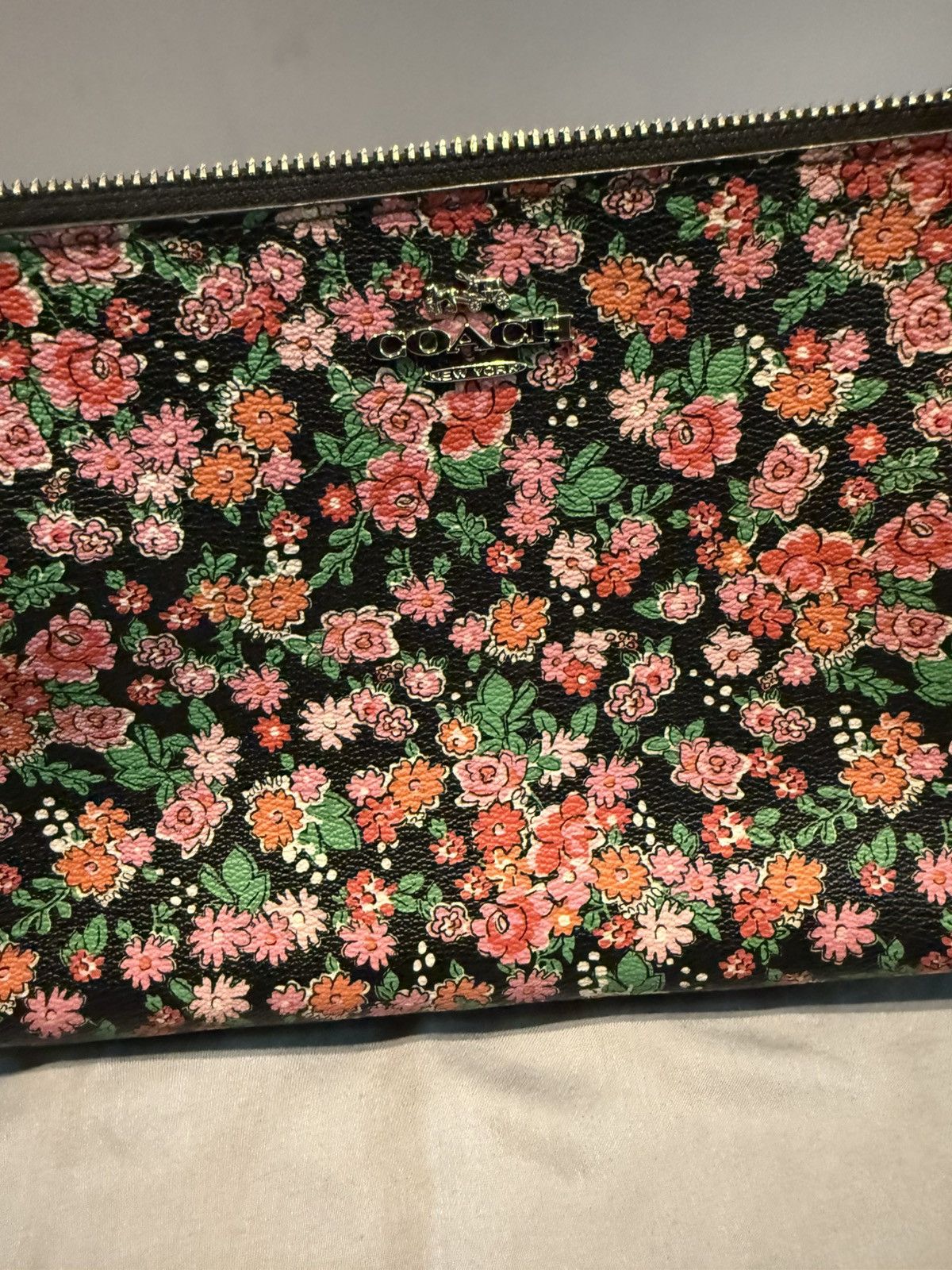 Coach AUTHENTIC COACH Floarl Bag Size ONE SIZE - 2 Thumbnail