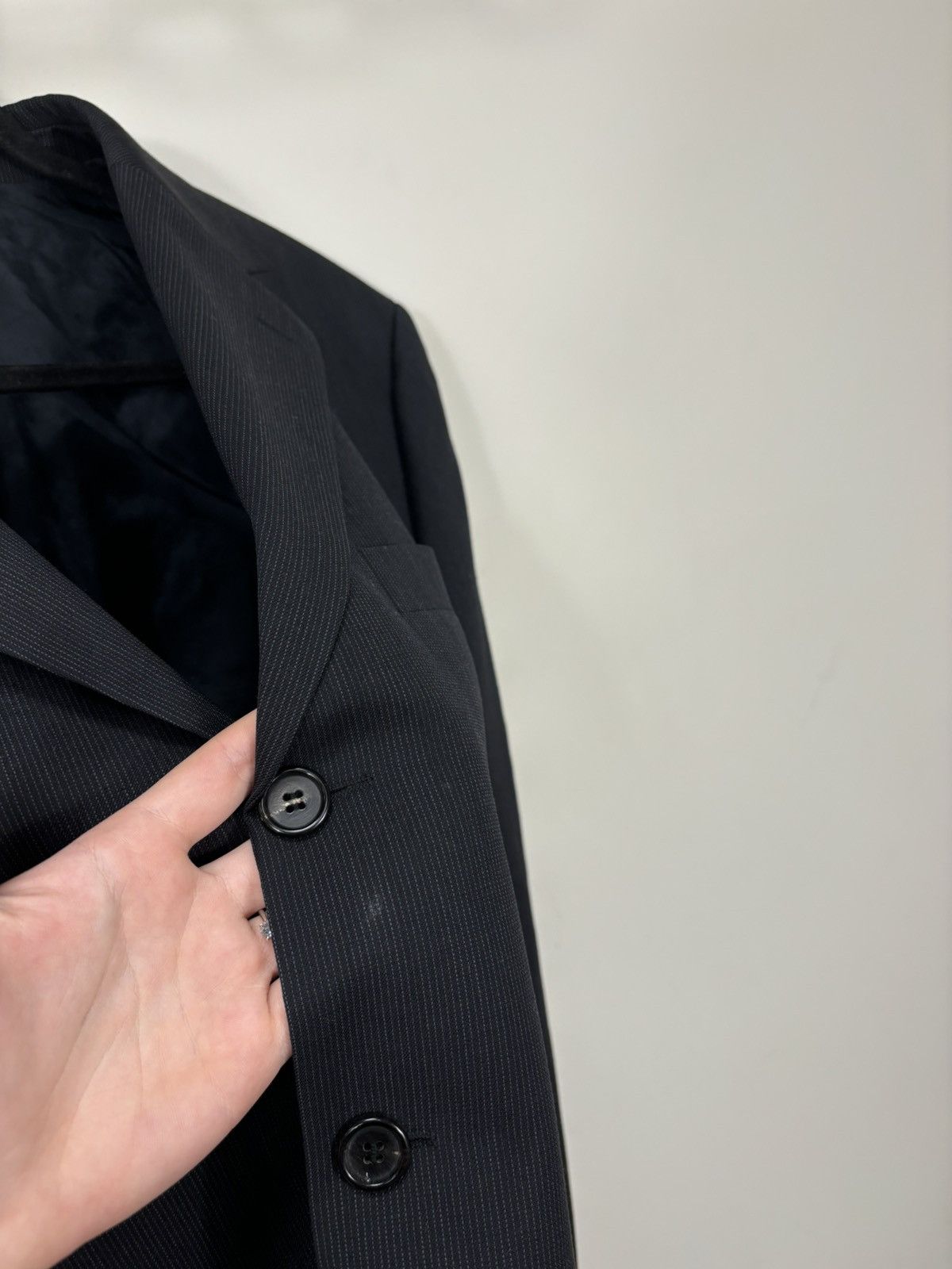 Hugo Boss Hugo Boss 3-Piece Men’s Luxury Classic Formal Wool Suit Size 44R - 13 Thumbnail