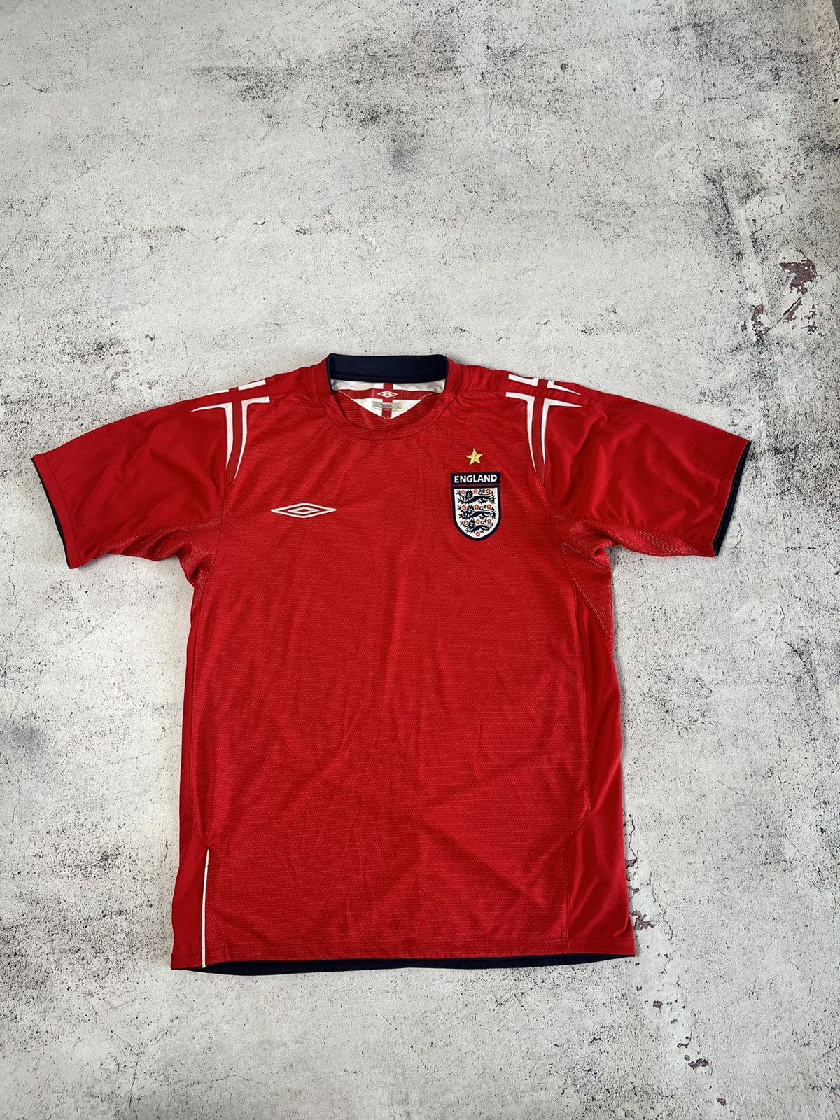 Umbro × Vintage ENGLAND NATIONALS 2004/2006 AWAY FOOTBAL SOCCER JERSEY UMBRO Size US S / EU 44-46 / 1 - 2 Thumbnail