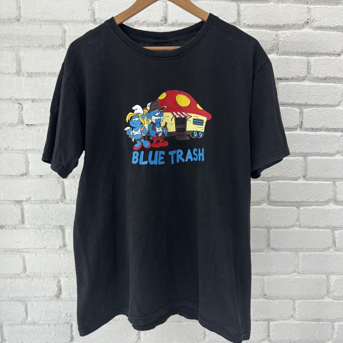 Vintage Blue Trash Smurf Tee Size US L / EU 52-54 / 3 - 1 Thumbnail