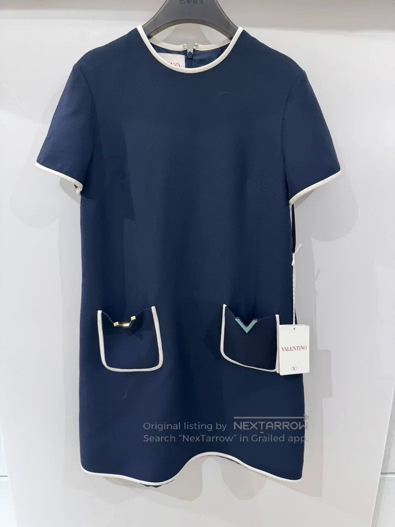 Valentino Valentino dress Size S / US 4 / IT 40 - 1 Thumbnail