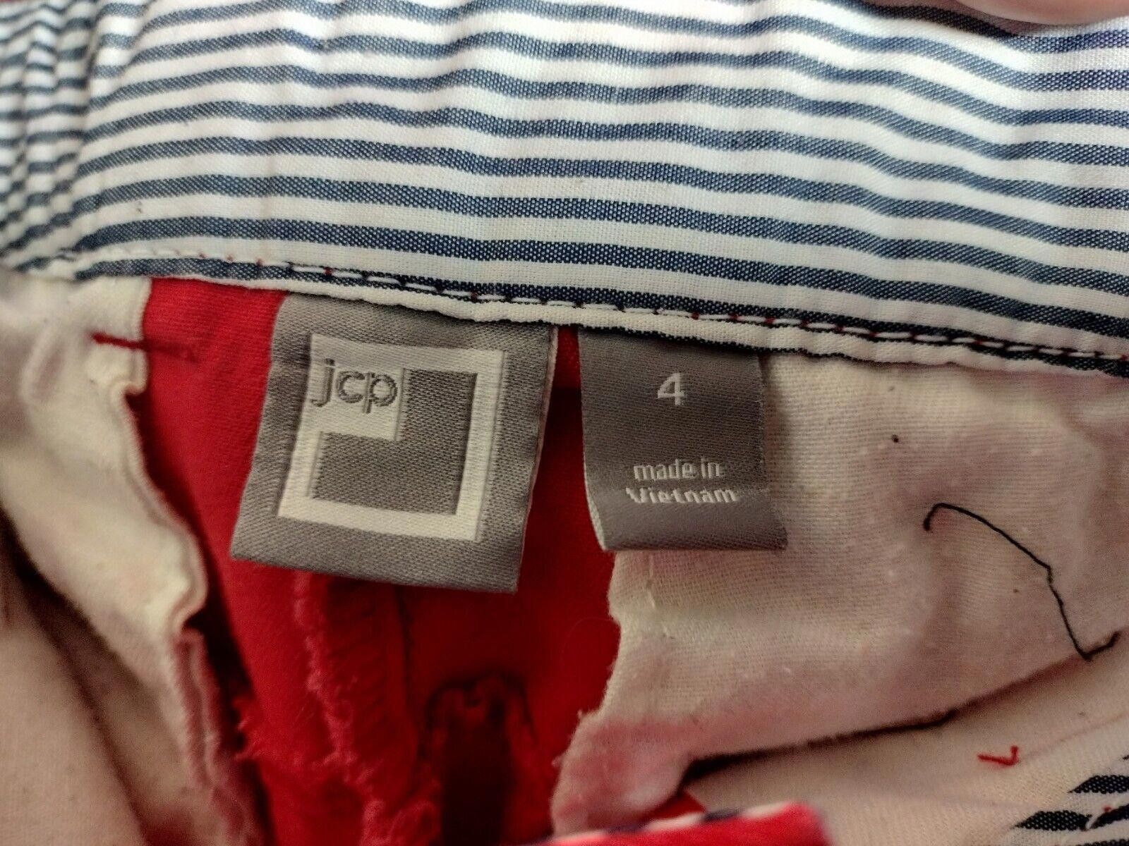 Designer JCP Red Shorts Size 4 Size 27" / US 4 / IT 40 - 4 Thumbnail