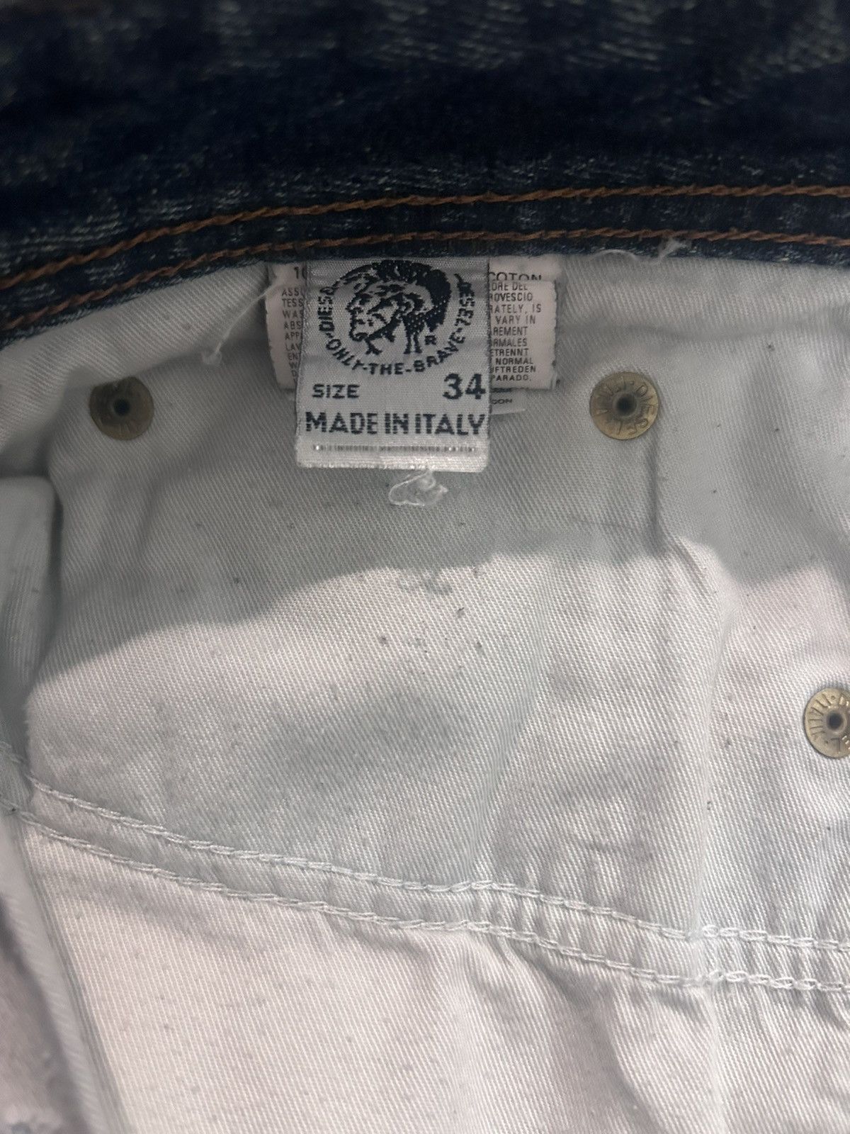 Diesel Diesel Distressed Jeans with Rips and Washed Finish Size US 34 / EU 50 - 3 Thumbnail