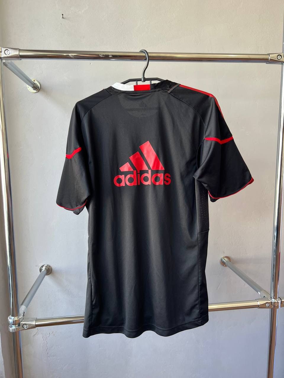 Adidas 2009/10 LIVERPOOL TRAINING SOCCER JERSEY FOOTBALL SHIRT S Size US S / EU 44-46 / 1 - 8 Thumbnail