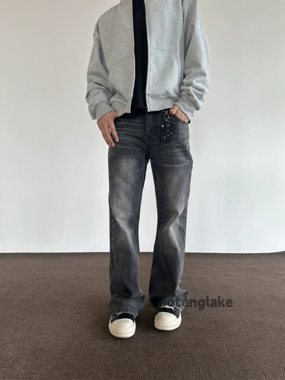 Jean × Vintage Washed faded cleanfit yuppie y2k loose baggy jeans Size US 32 / EU 48 - 4 Thumbnail