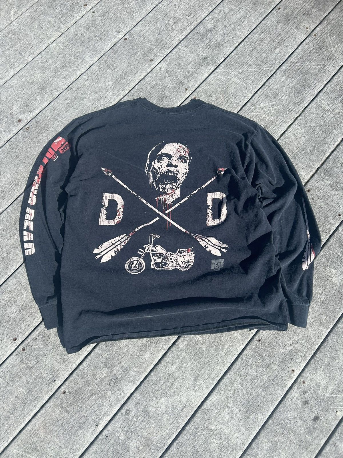 Vintage Y2K Walking Dead grunge shirt Size US L / EU 52-54 / 3 - 1 Thumbnail