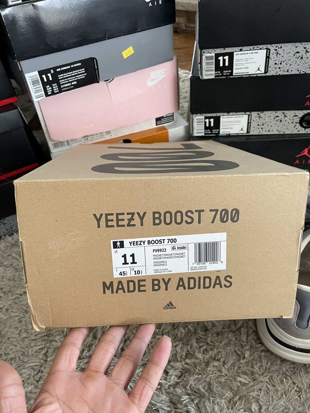 Yeezy Adidas Yeezy Boost 700 Magnet Size US 11 / EU 44 - 12 Thumbnail