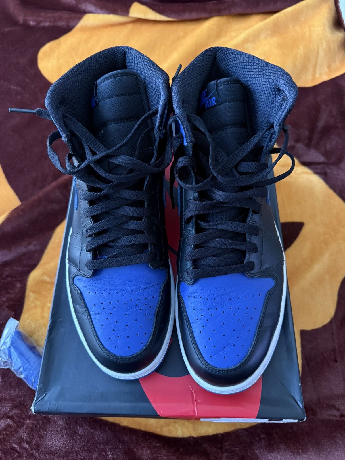 Jordan Brand Air jordan 1 royal 2013 Size US 10 / EU 43 - 2 Thumbnail