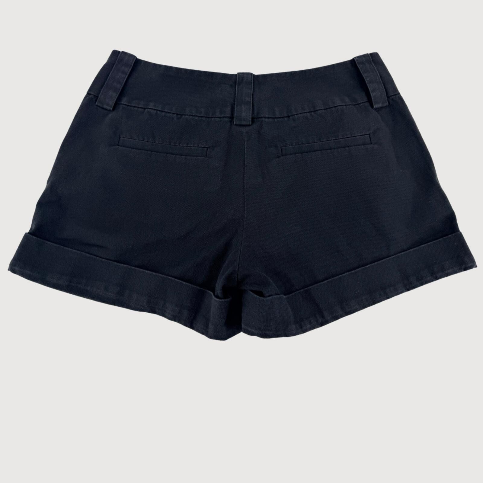 Other Alice & Olivia Cady Tailored Shorts Washed Black 0 Size 25" / US 0 / IT 36 - 3 Thumbnail