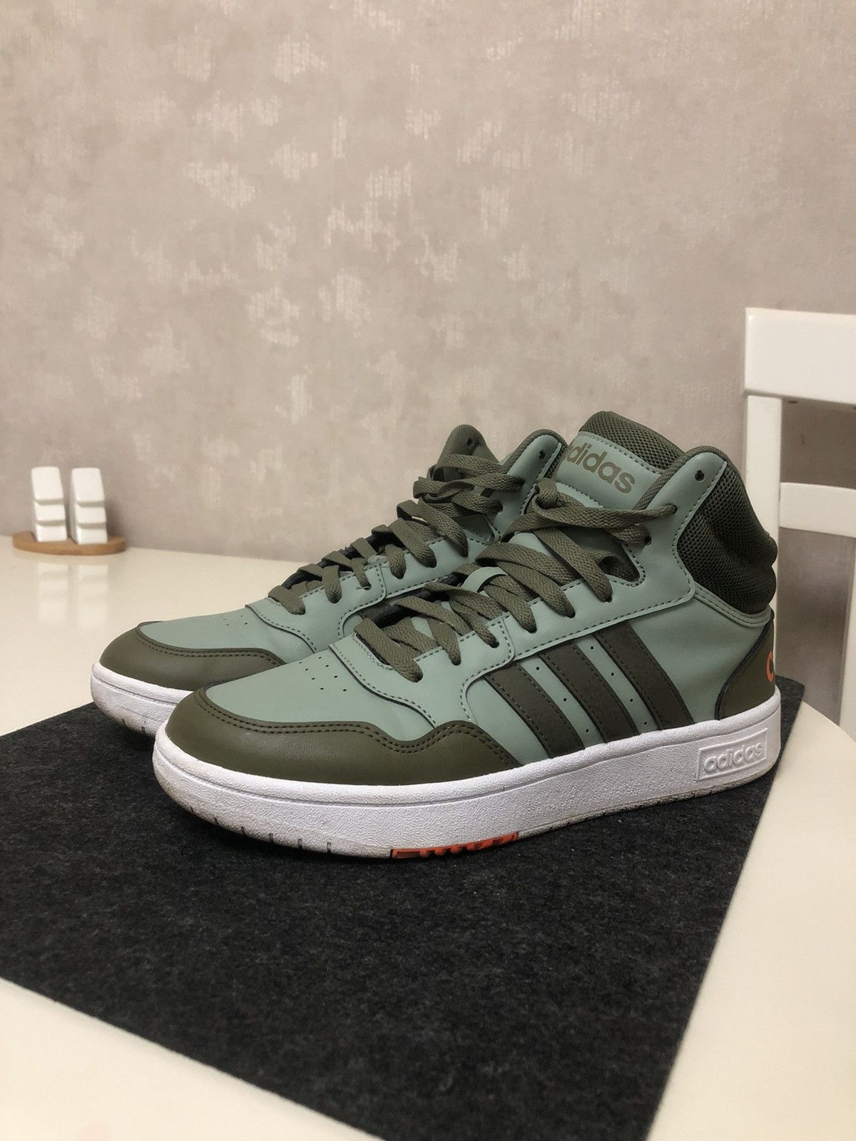 image of Adidas Navy Green Shoes, Men's (Size 7.5)