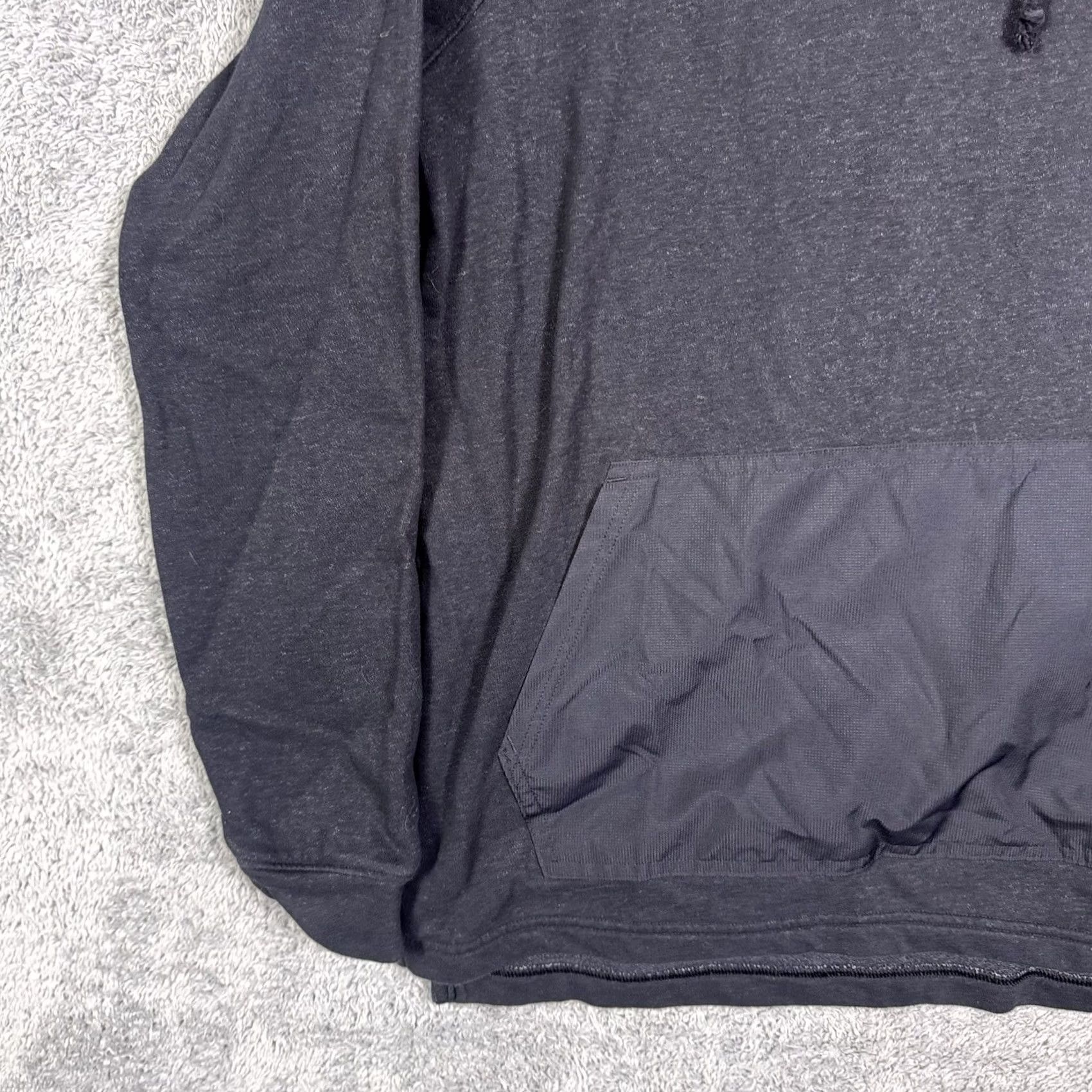 Under Armour Under Armour Project Rock Hoodie Mens M Pullover Snake Tech Sweatshirt Red Graphic Print Size US M / EU 48-50 / 2 - 3 Thumbnail