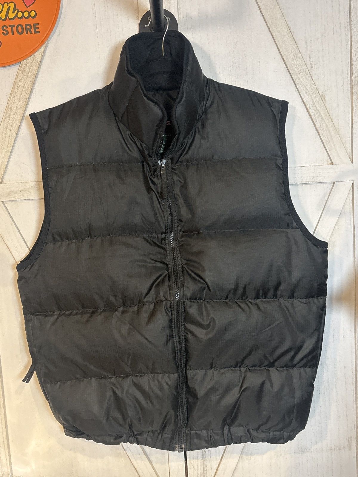 Coleman Coleman Outdoors Black Puffer Vest Men XLDown & Feather Fill Size US XL / EU 56 / 4 - 1 Thumbnail