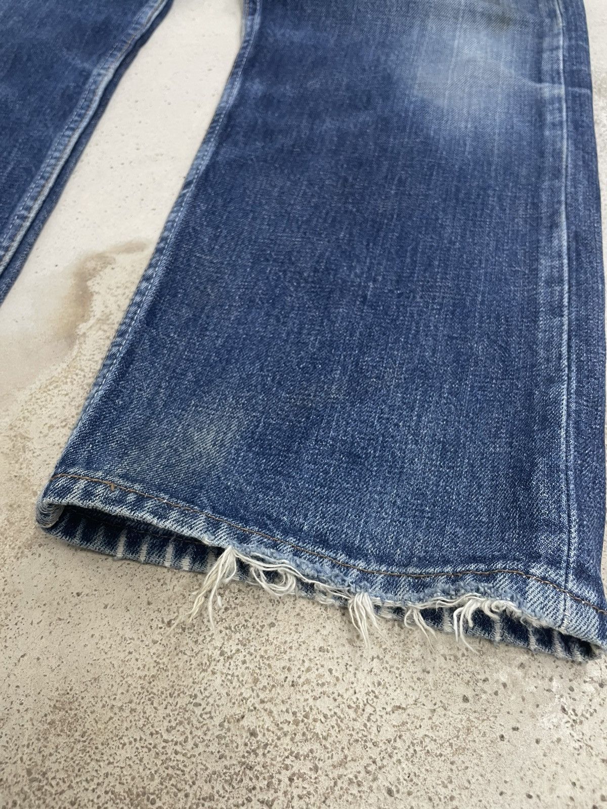 Levi's Vintage Levis 501xx Button Fly Distressed Repaired Size US 29 - 7 Thumbnail