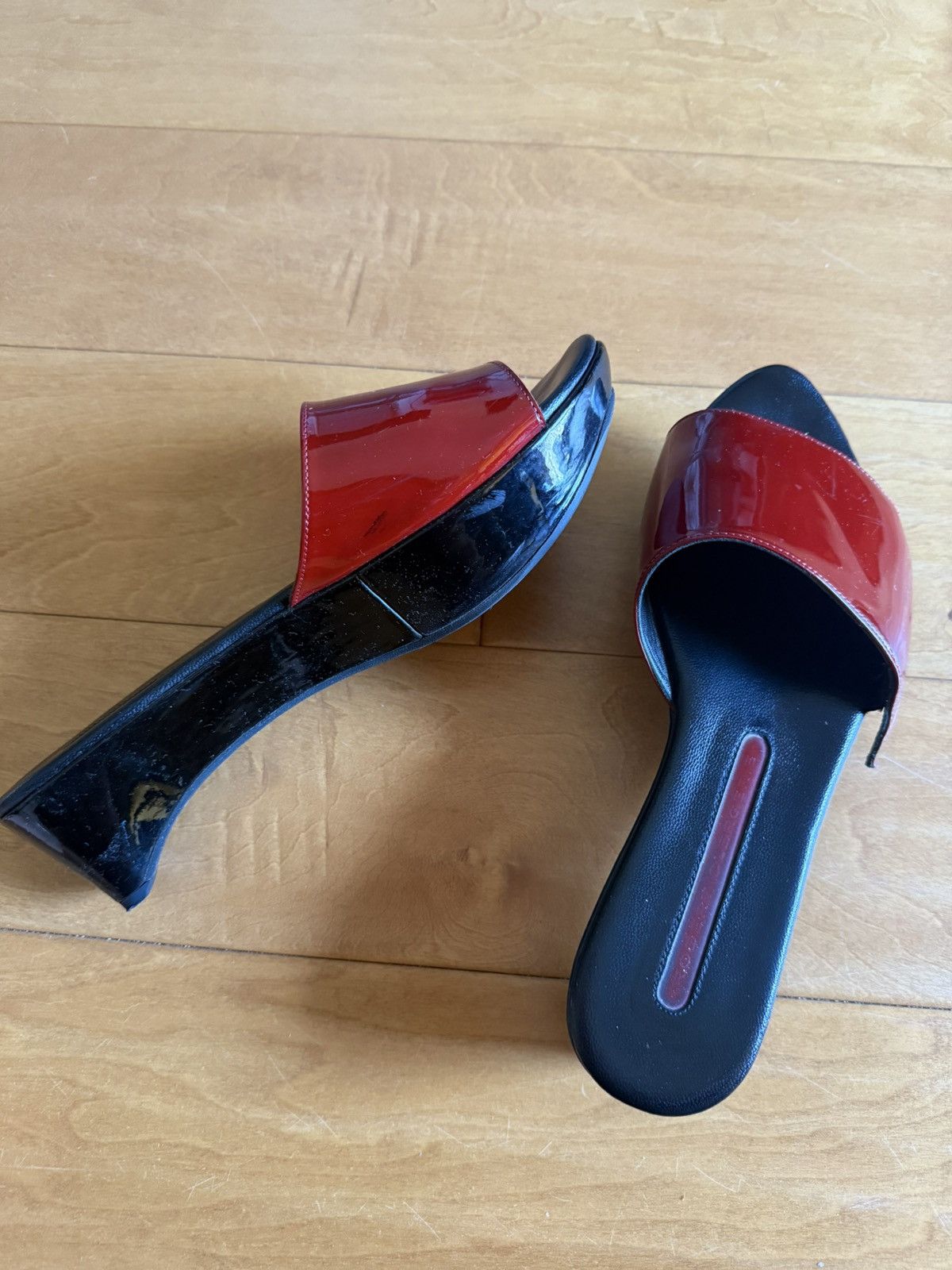 Robert Clergerie Leather Slip On Heels Size US 9 / IT 39 - 2 Thumbnail